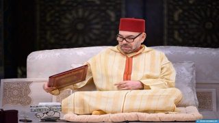 أمير المؤمنين يترأس الدرس الخامس من سلسلة الدروس الحسنية الرمضانية