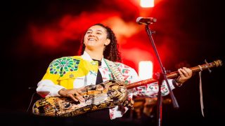 هند النعيرة.. كناوة بصيغة المؤنث في مهرجان إفران الدولي