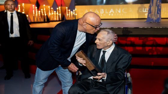 محمد الخلفي.. احتفاء دافئ في مهرجان الدار البيضاء للفيلم العربي