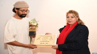 الجائزة الوطنية للفنون التشكيلية تتوج الفائزين في نسختها 3