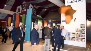 مراكش تعيش على وقع مهرجان الكتاب الإفريقي