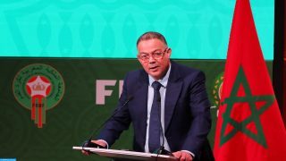 فوزي لقجع.. يمنح جائزة الاتحاد العربي للثقافة الرياضية لعام 2024