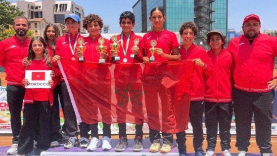القاهرة .. تتويج المغرب بلقب أفضل بلد في إفريقيا في كرة المضرب
