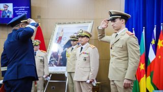 صاحب السمو الملكي ولي العهد الأمير مولاي الحسن يترأس بالقنيطرة حفل تخرج الفوج 25 للسلك العالي للدفاع والفوج 59 لسلك الأركان