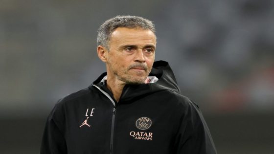 لويس إنريكي يرفض الحديث عن كليان مبابي