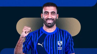 تعاقد مفاجئ لنادي الهلال السعودي مع المغربي الدولي حمد الله