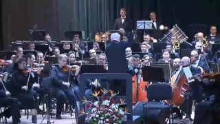 عيد العرش.. الأوركسترا السيمفونية تمتع جمهور البيضاء بمقطوعات من موسيقى الجاز