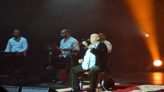 باريس.. حجيب يلهب منصة مسرح فوليه برجيير