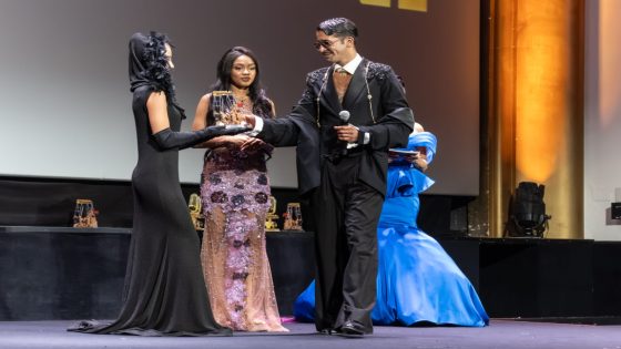 مدريد.. تكريم المصمم المغربي ليو نورما في جوائز البحر الأبيض المتوسط