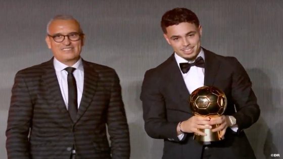 جوائز كاف 2025: المغربي عثمان معما يتوج بجائزة أفضل لاعب شاب